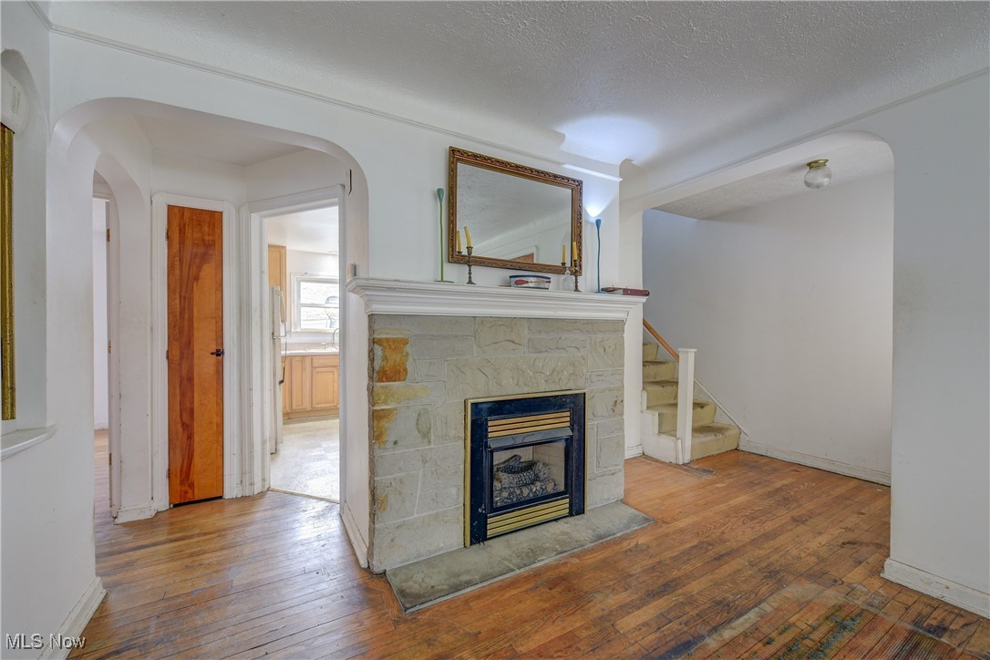 H A Stahl Props Cos Ridgewood - Residential