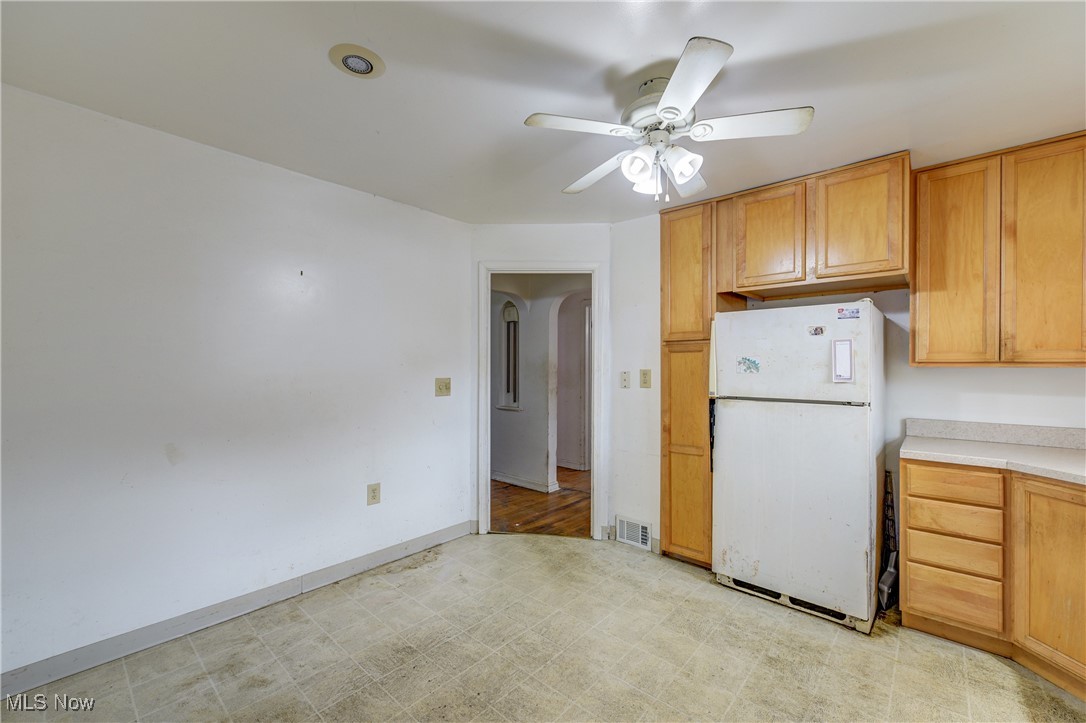 H A Stahl Props Cos Ridgewood - Residential