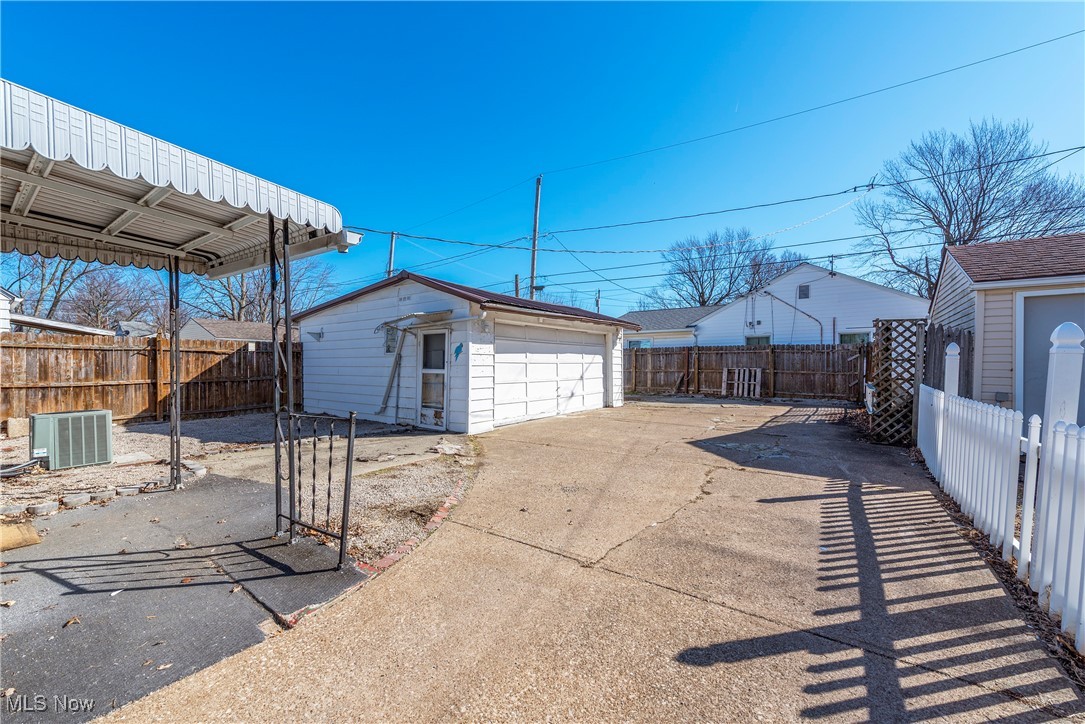 715 Euclid Avenue, Lorain, Ohio image 33
