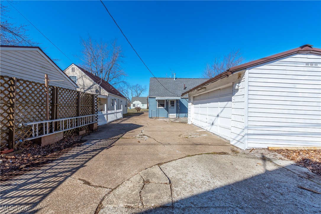 715 Euclid Avenue, Lorain, Ohio image 36
