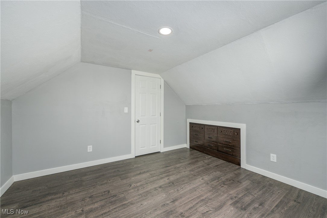 715 Euclid Avenue, Lorain, Ohio image 32