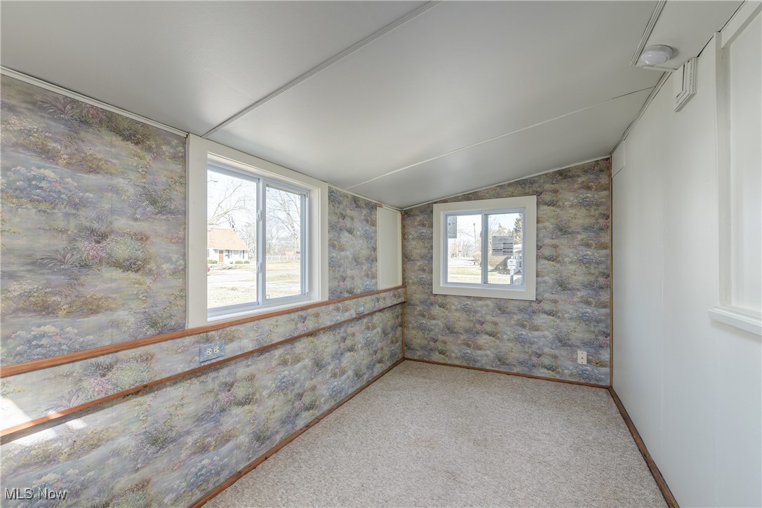 715 Euclid Avenue, Lorain, Ohio image 5