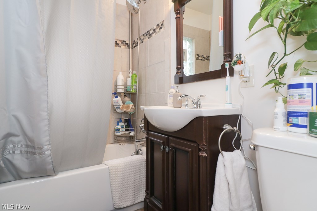 Rockport Sec 19 - Residential Income