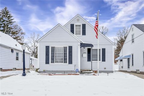 4130 W 58th Street Cleveland OH 44144