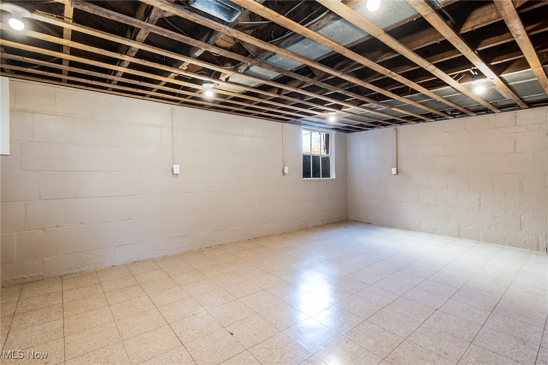 City/Youngstown - Residential