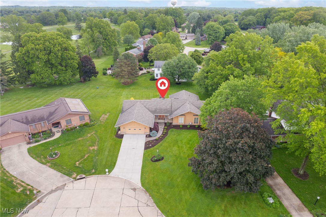 3751 Muirfield Drive, Uniontown, Ohio image 2