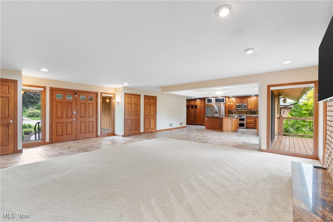 3751 Muirfield Drive, Uniontown, Ohio image 7