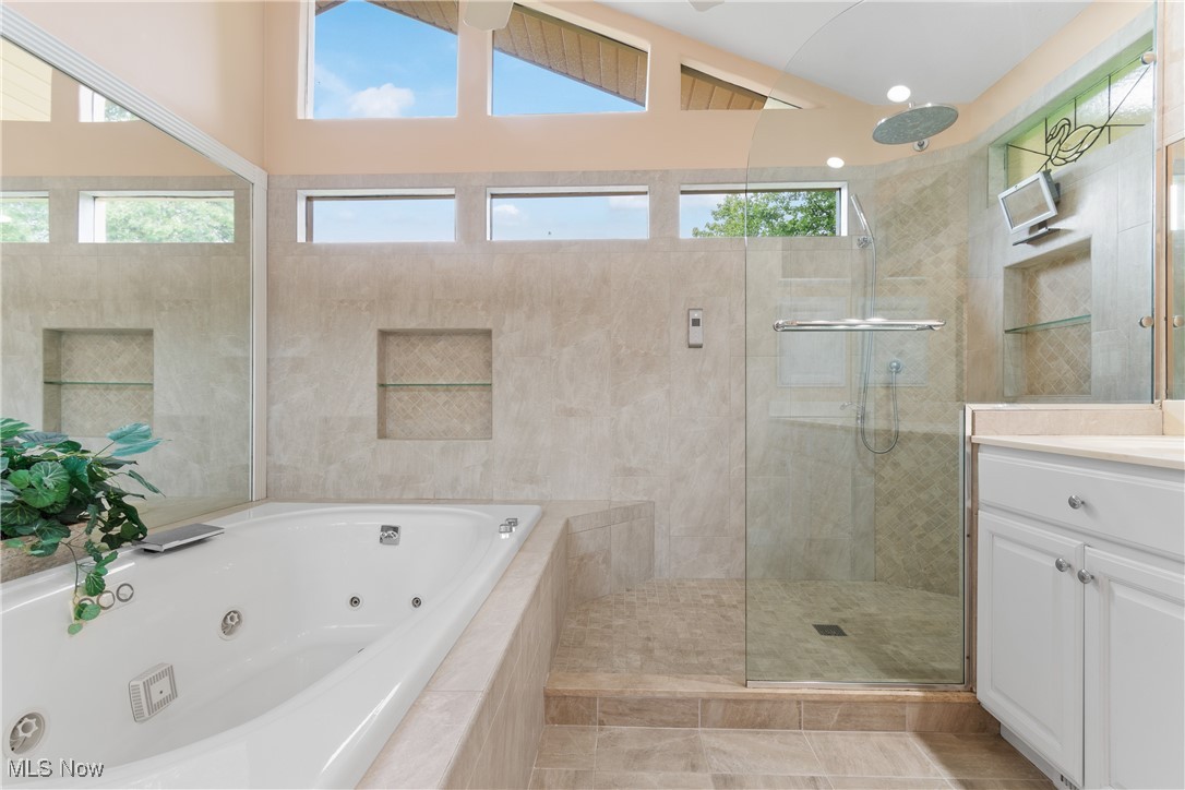 3751 Muirfield Drive, Uniontown, Ohio image 17