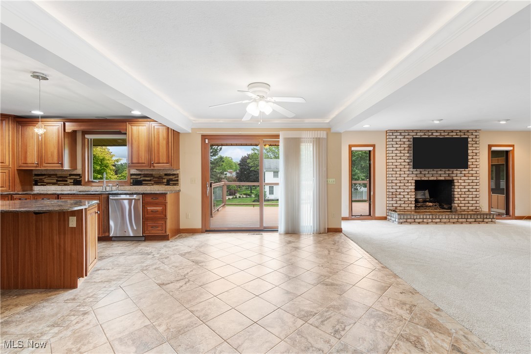 3751 Muirfield Drive, Uniontown, Ohio image 12