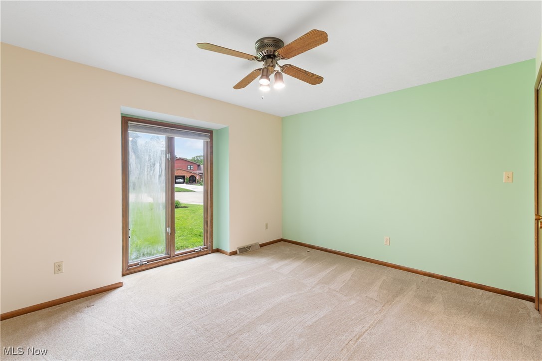 3751 Muirfield Drive, Uniontown, Ohio image 24