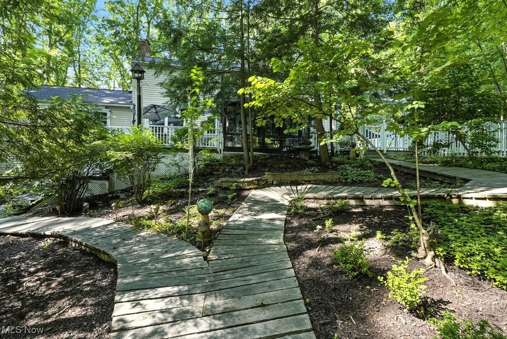 Willoughby Hills, Ohio 44094, United States, 4 Bedrooms Bedrooms, ,4 BathroomsBathrooms,Residential,Active,187184