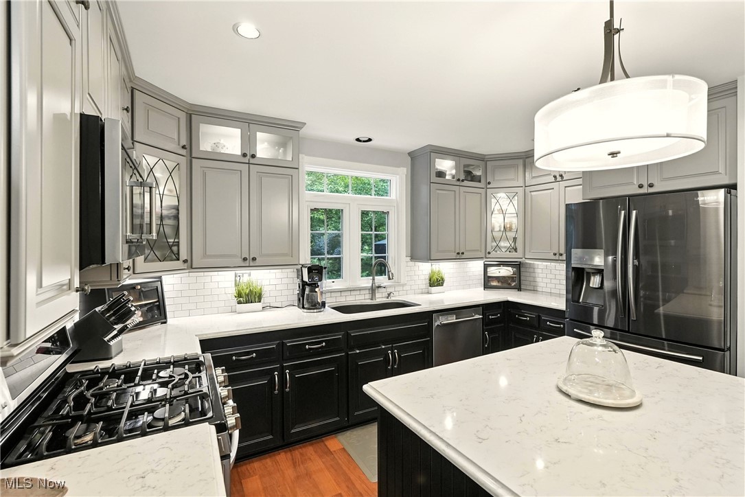 Willoughby Hills, Ohio 44094, United States, 4 Bedrooms Bedrooms, ,4 BathroomsBathrooms,Residential,Active,187184