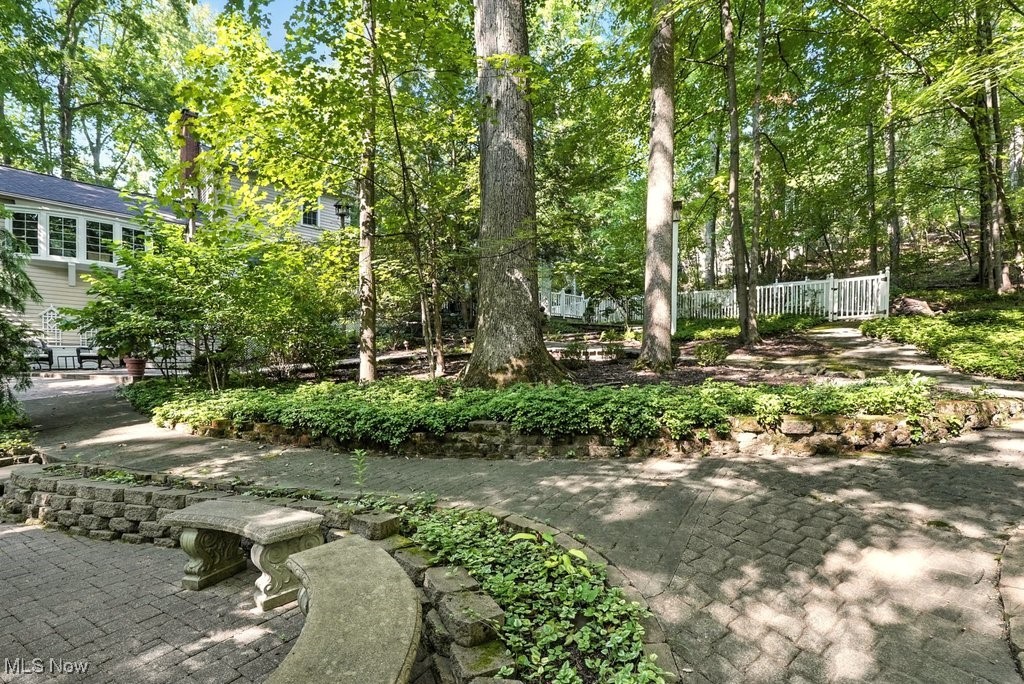 Willoughby Hills, Ohio 44094, United States, 4 Bedrooms Bedrooms, ,4 BathroomsBathrooms,Residential,Active,187184