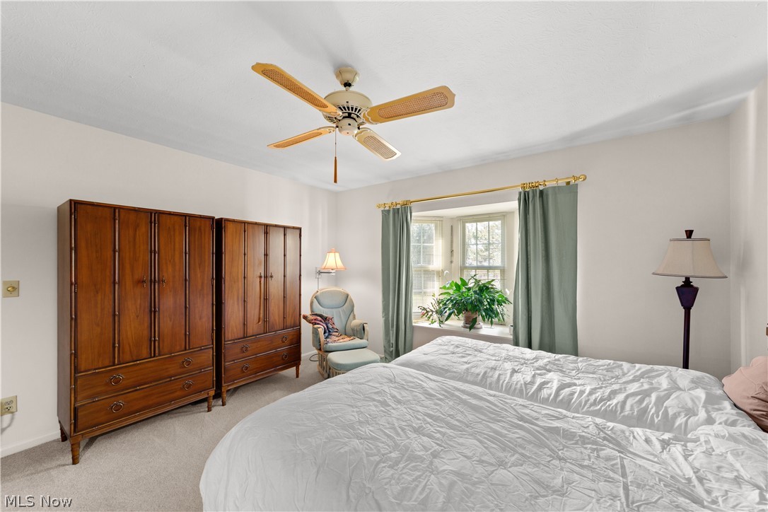 Halle Pointe Condo - Residential