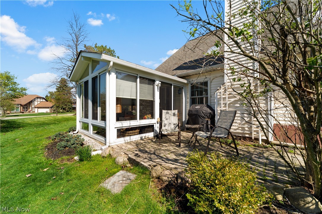 Halle Pointe Condo - Residential