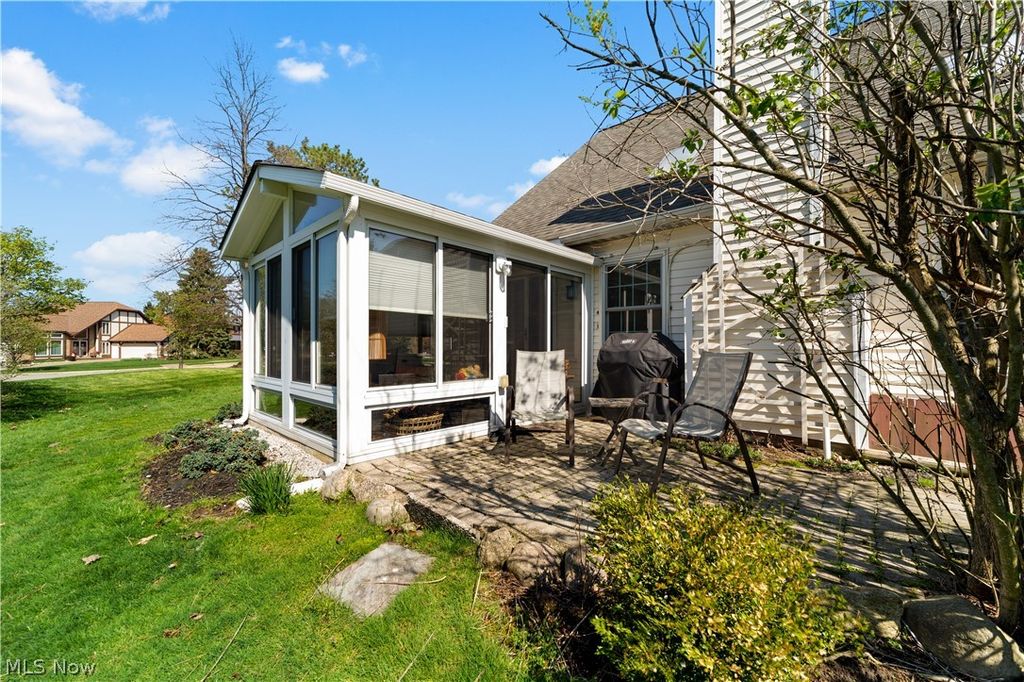 Photo of 5800 Ridgeview Lane, Willoughby, OH 44094 (MLS # 5200371)