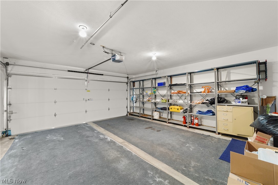 Halle Pointe Condo - Residential