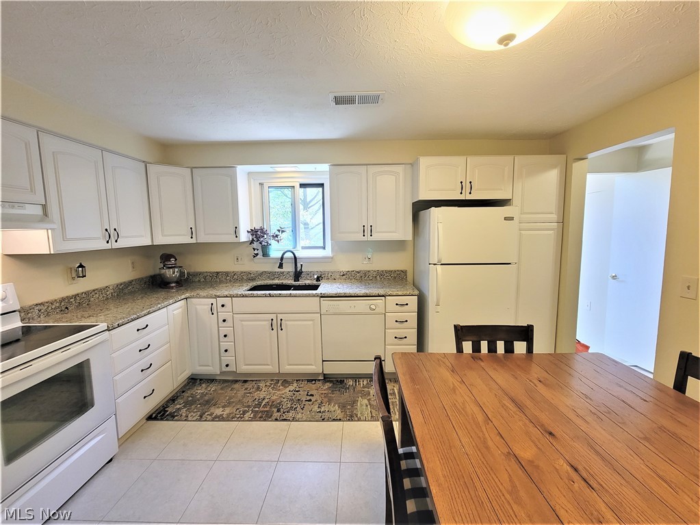 Pine Hill Condo - Residential