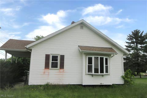 Homes For Sale - 16088 State Route 267<br/> East Liverpool, OH 43920