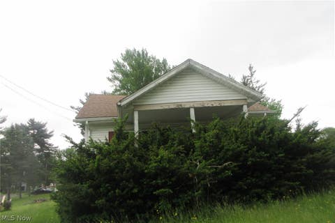 Homes For Sale - 16088 State Route 267<br/> East Liverpool, OH 43920
