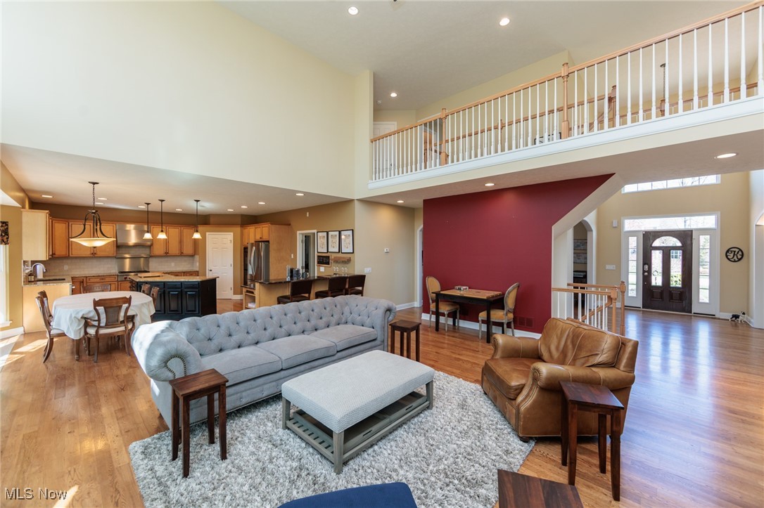 32403 Legacy Pointe Parkway, Avon Lake, Ohio image 9