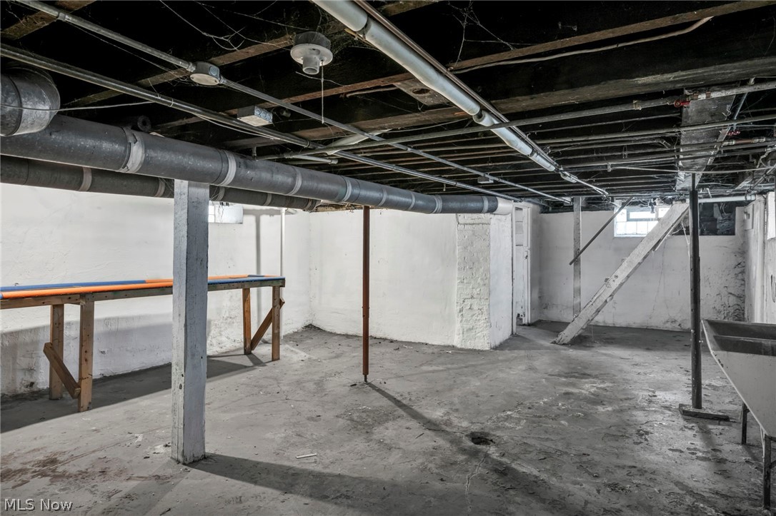 Pelton Farm Allotment - Residential Income