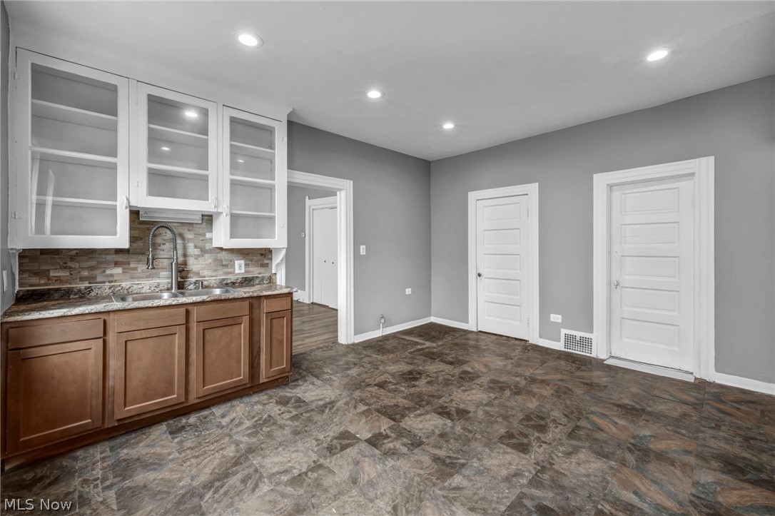 Pelton Farm Allotment - Residential Income