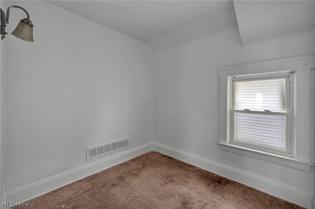 Pelton Farm Allotment - Residential Income