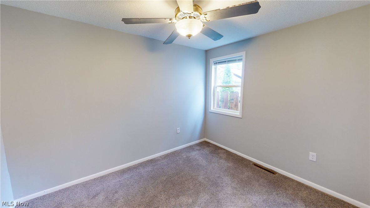 Lorain Woods - Residential