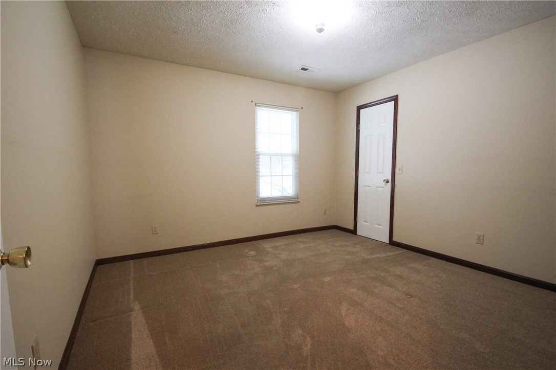 Chesapeake Cove Condo - Residential