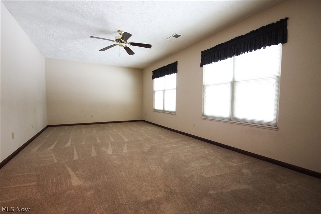 Chesapeake Cove Condo - Residential