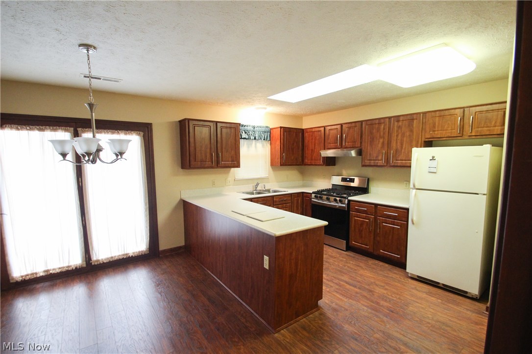 Chesapeake Cove Condo - Residential