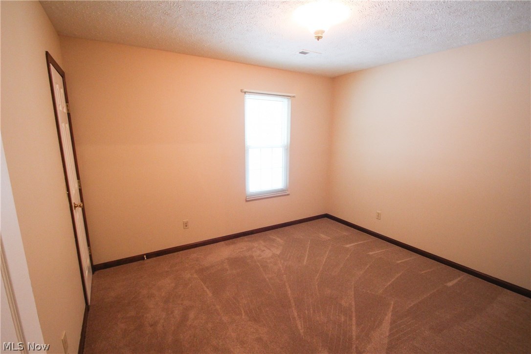 Chesapeake Cove Condo - Residential