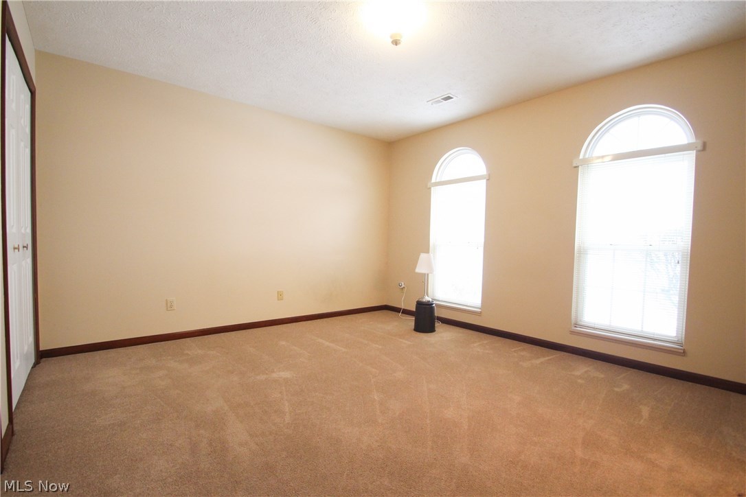 Chesapeake Cove Condo - Residential