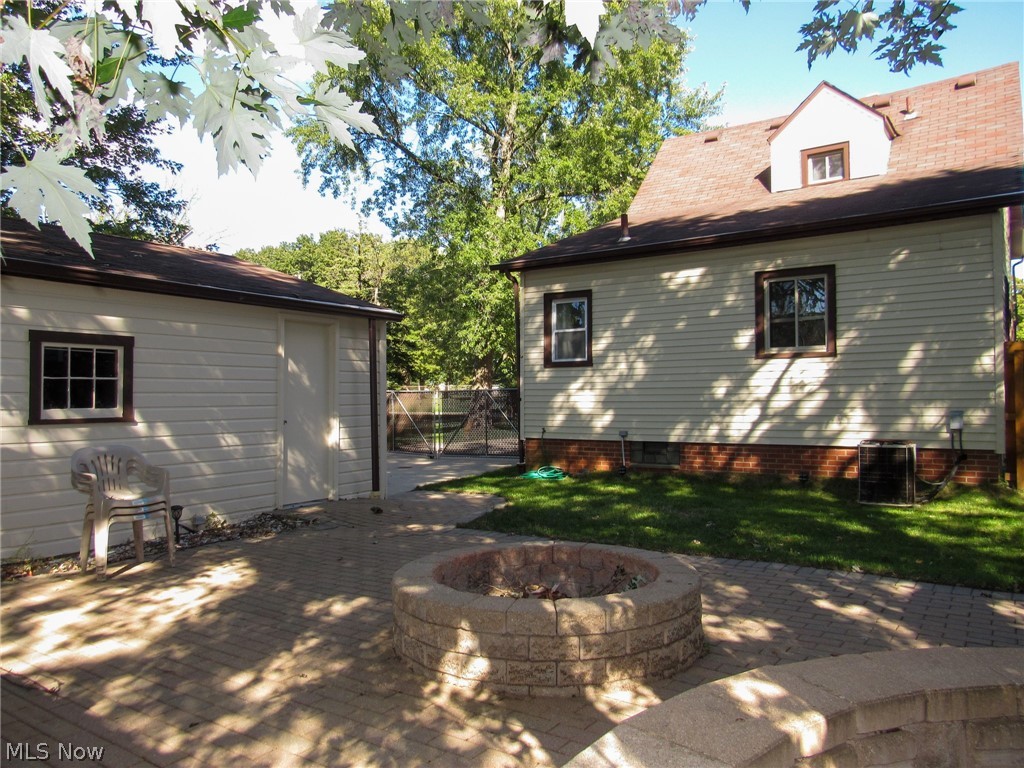 Fairlawn Sub/C W Harrahs - Residential