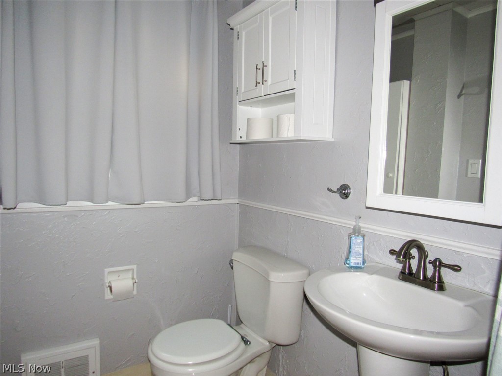 Fairlawn Sub/C W Harrahs - Residential