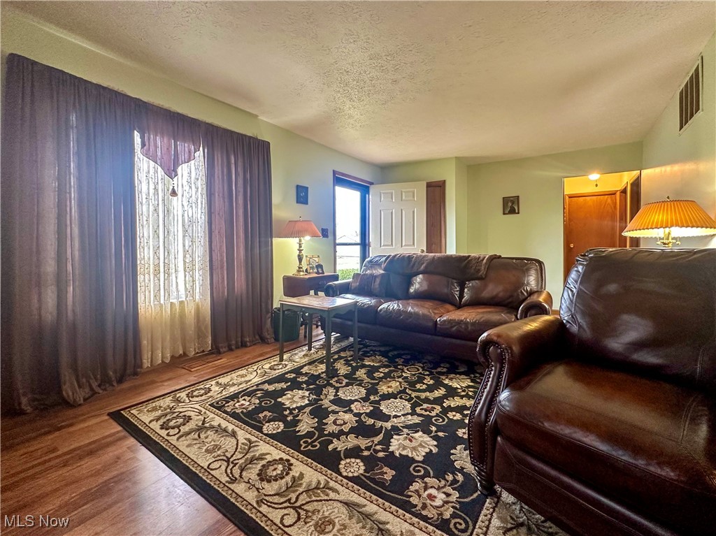 104 Mcdonald Avenue, Niles, Ohio image 5
