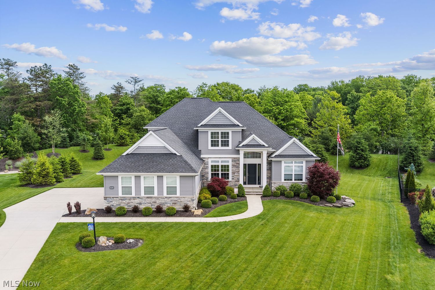 Photo 1 of 28 — 3685 Braemar Drive, Broadview Heights, OH 44147