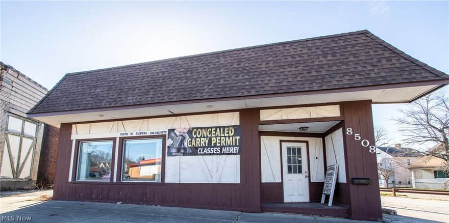 Beautiful store front property ready to occupy in Garfield Heights! Large open area ideal for a fitness center, church, daycare, hair/nail salon, store, restaurant, medical/dental office, office space, dance school, and party center. Four additional rooms and 2 restrooms. Parking for 20+ cars. Corner location! Great opportunity here!