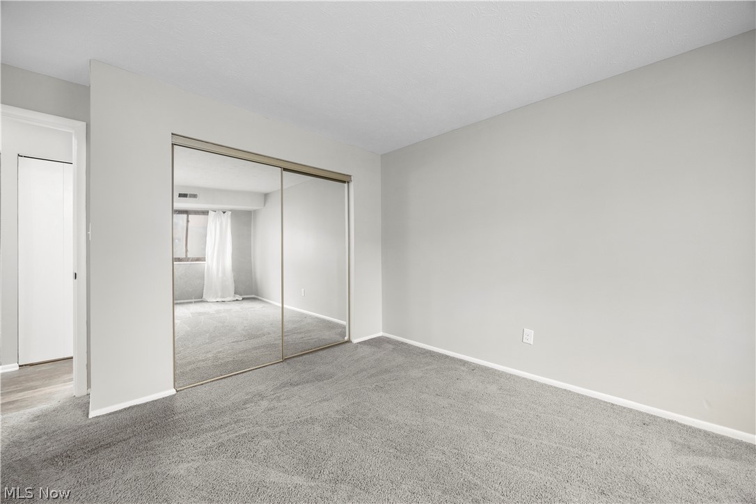 Lake Falls Condo - Residential