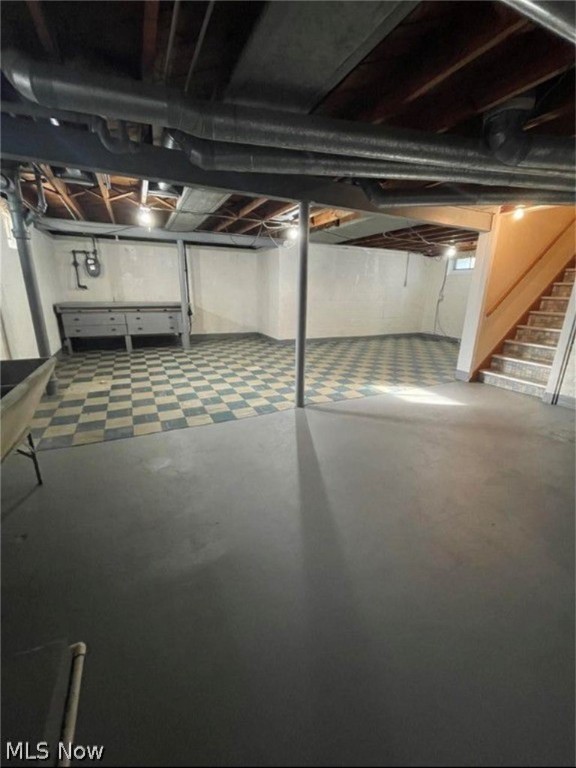 Seltzer Round Companys Garfie - Residential