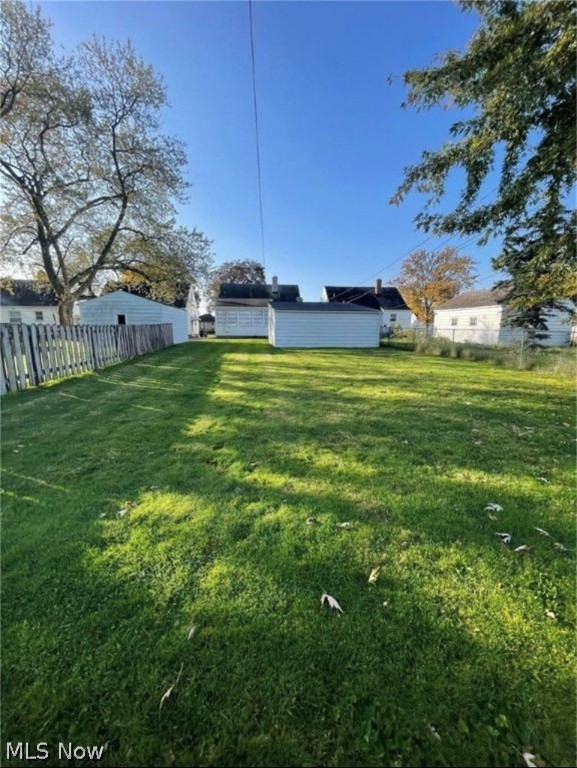 Seltzer Round Companys Garfie - Residential