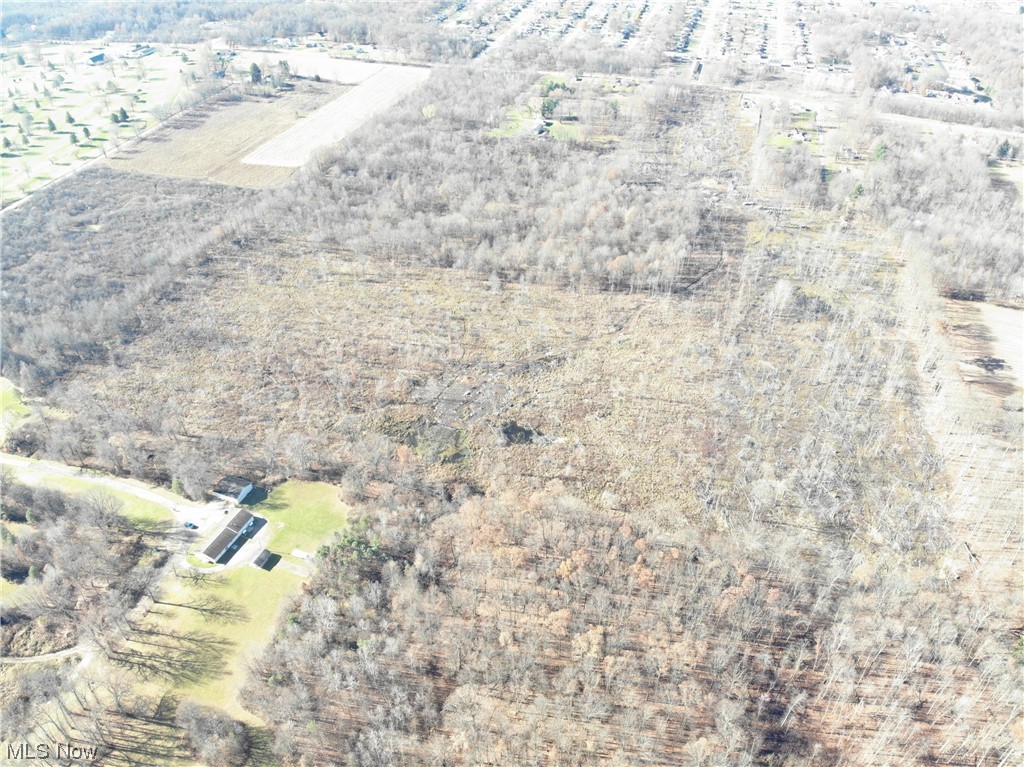 Walker Drive, Lowellville, Ohio image 6