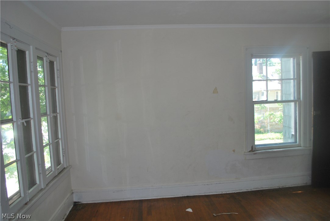 Park 01 - Residential Income