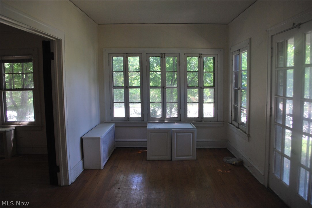 Park 01 - Residential Income