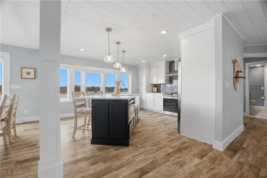 Roaming Rock Xiv - Residential