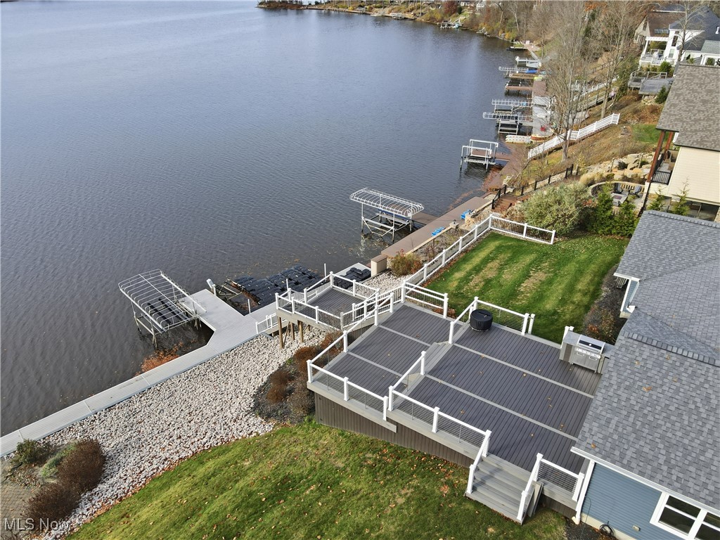 Roaming Rock Xiv - Residential