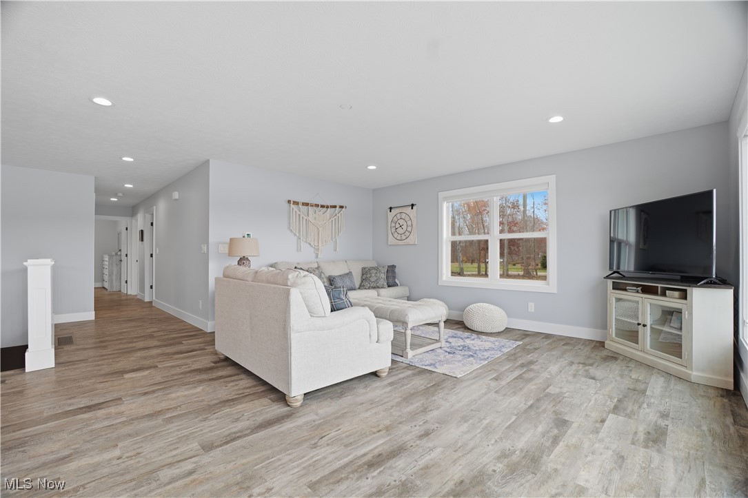 Roaming Rock Xiv - Residential