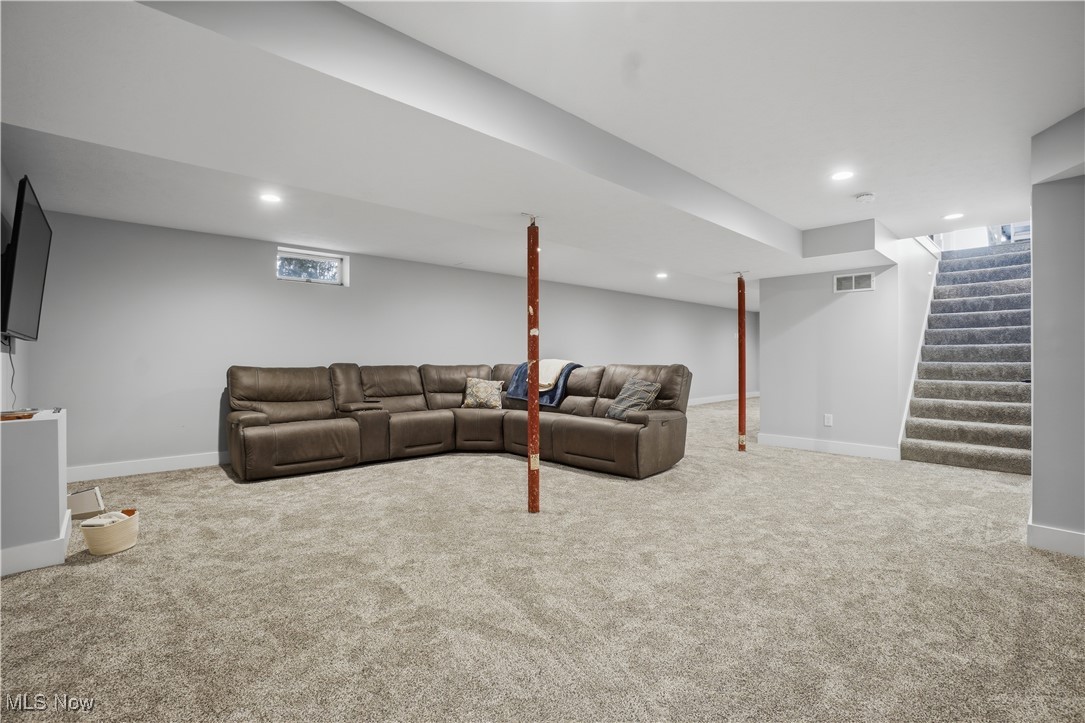 Roaming Rock Xiv - Residential