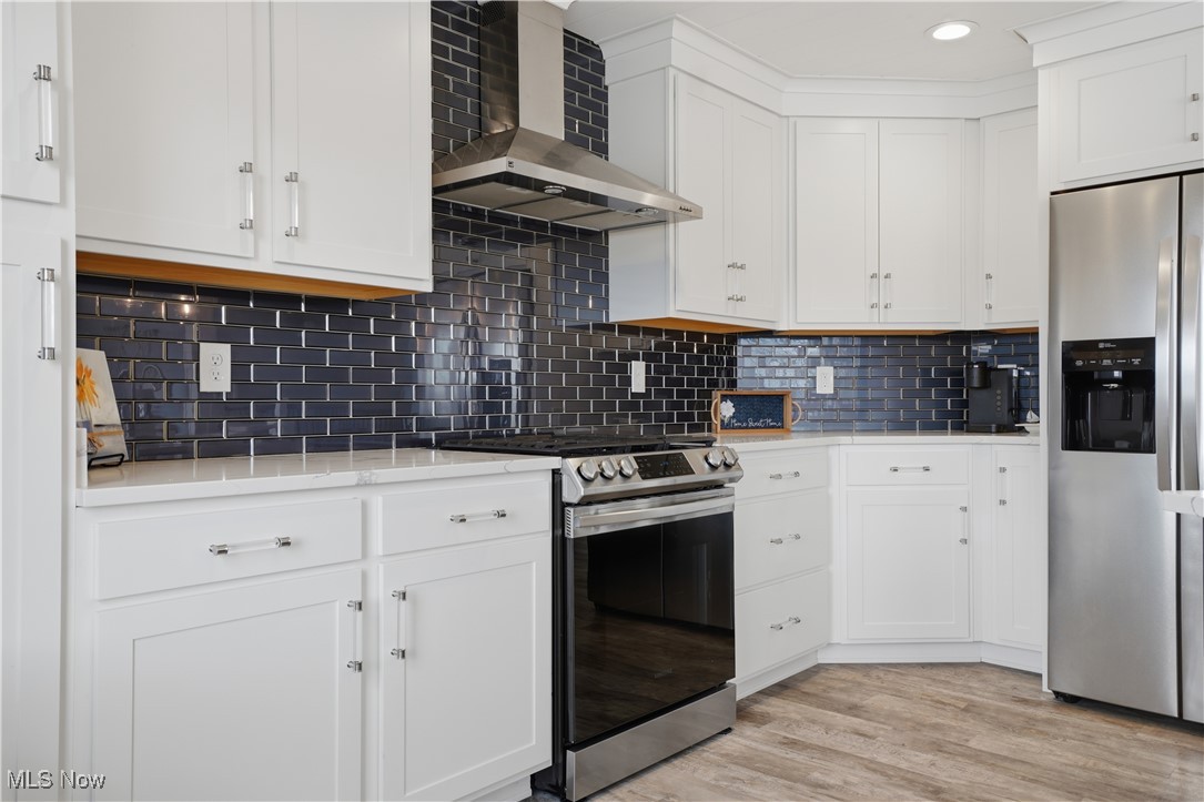 Roaming Rock Xiv - Residential